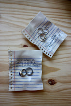 Load image into Gallery viewer, Paper Ashtray/Jewelry Dish