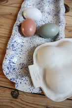 Load image into Gallery viewer, Egg Tray