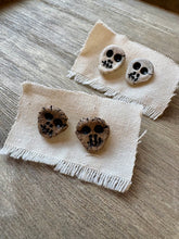 Load image into Gallery viewer, Skull Studs
