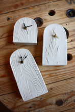 Load image into Gallery viewer, Wood Grain/Juniper Clock
